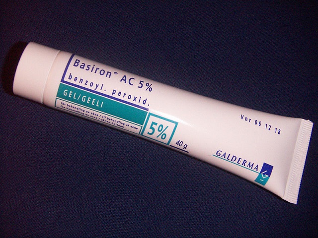 Benzoyl Peroxide (2)